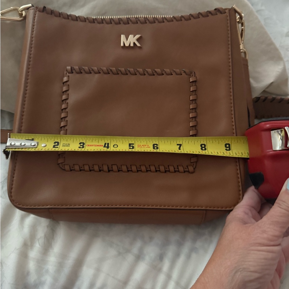Michael Kors Tan Leather Shoulder Bag with Braided Detailing - Picture 6 of 7